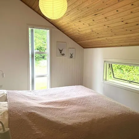 Hébergement de vacances Cozy - Spa, Hot Tub And Play - Close To Marielyst Square *